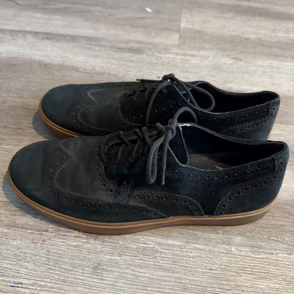 Cole Hahn Classic Black Leather Wingtip Sneakers